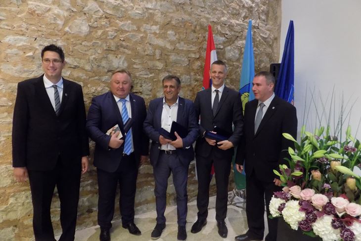 Valter Flego, Edi Pastrovicchio, Zlatko Aga, Marko Jelenić i Sandro Jurman (N. ORLOVIĆ RADIĆ)
