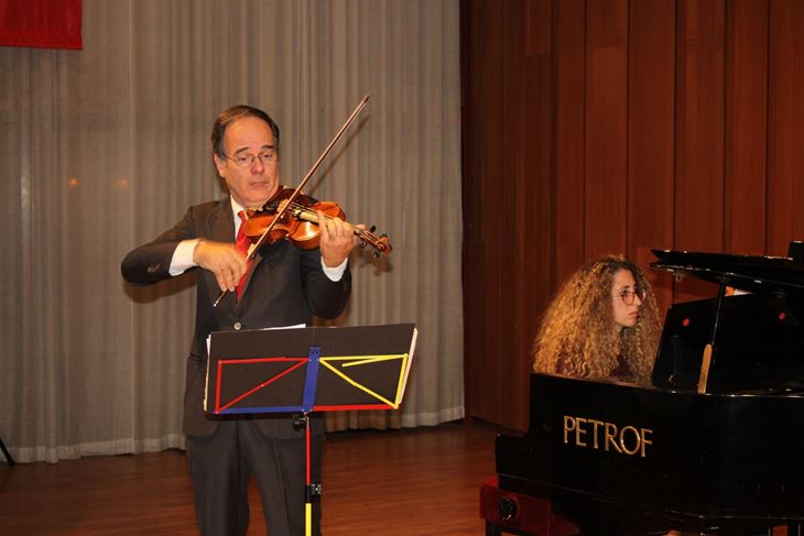 Alberto Bologni i Maria Giulia Lari izvode djela Lugia Dallapiccole