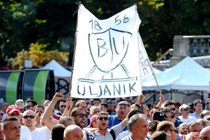 (M. MIJOŠEK)