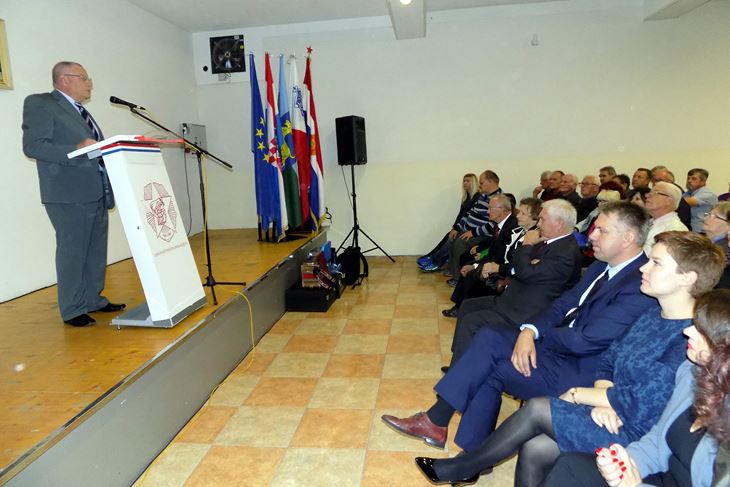 Edo Jerman za govornicom u Sv. Martinu (G. ČALIĆ ŠVERKO)