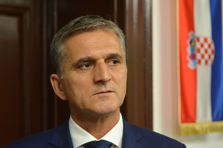 D. MEMEDOVIĆ