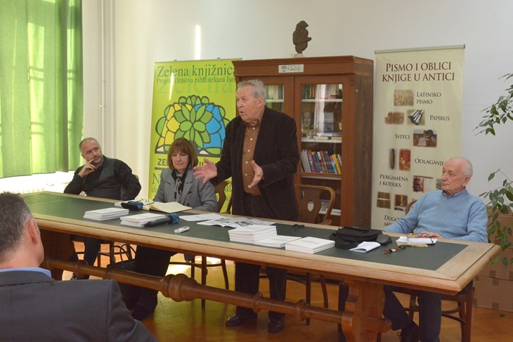 Na susretu u Sveučilišnoj knjižnici: Bruno Krajcar, Marija Petener-Lorenzin, Mirko Urošević i Miroslav Bertoša (Neven LAZAREVIĆ)