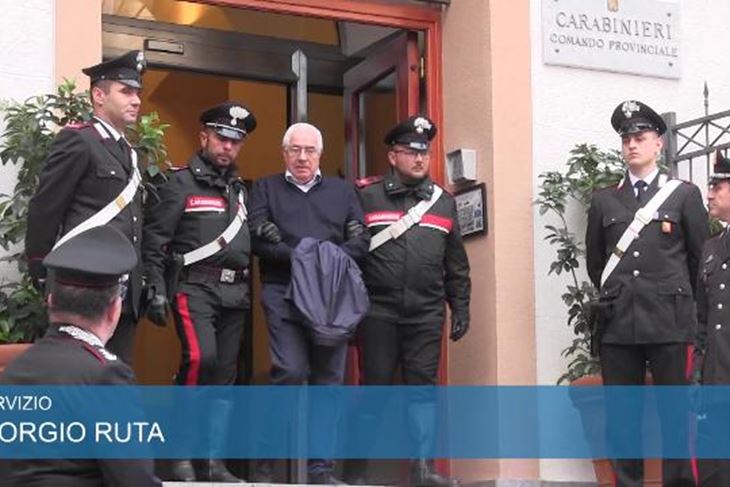 TELE TUA