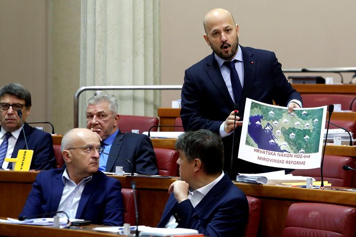 Ilustracija (CROPIX)
