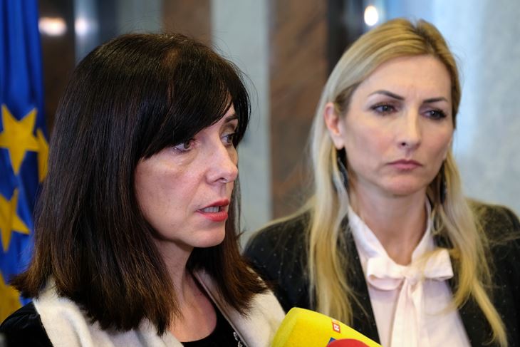  Blaženka Divjak i Marijana Kozarić Ciković. foto HINA