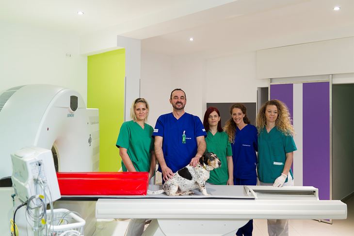 Ekipa iz ambulante (Miro JURIĆ)