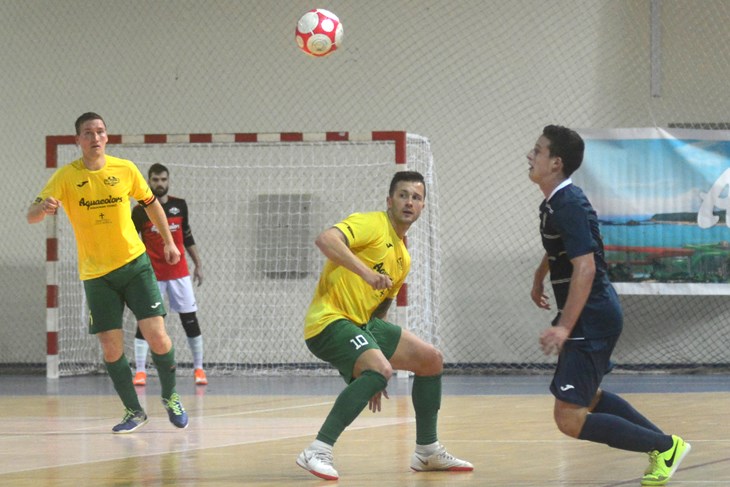 ISPALI - Nikola Badrov i Goran Urošević (iza) zaustavljeni su u Novom Marofu (D. ŠTIFANIĆ)