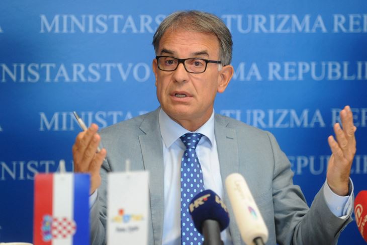 Turisti iz Velike Britanije  (D. ŠTIFANIĆ)