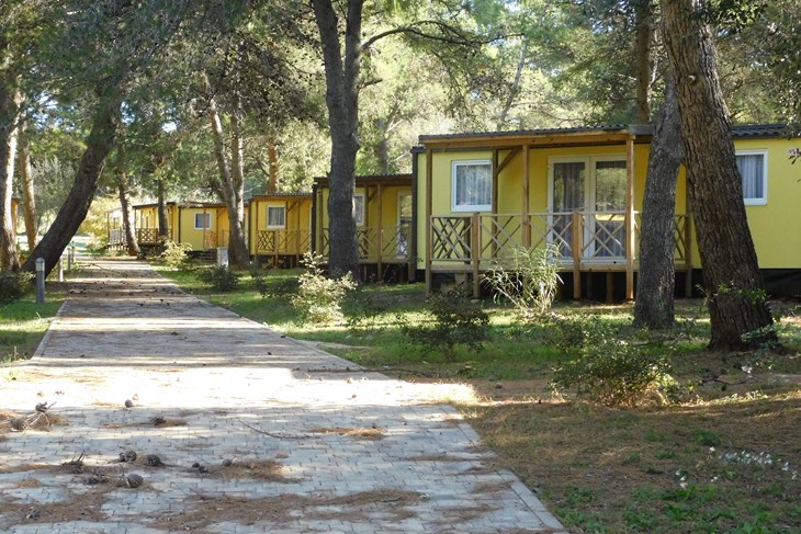 Mobilne kućice u zoni rekreacije zamijenile 2015. dotrajale bungalove (Z. STRAHINJA)