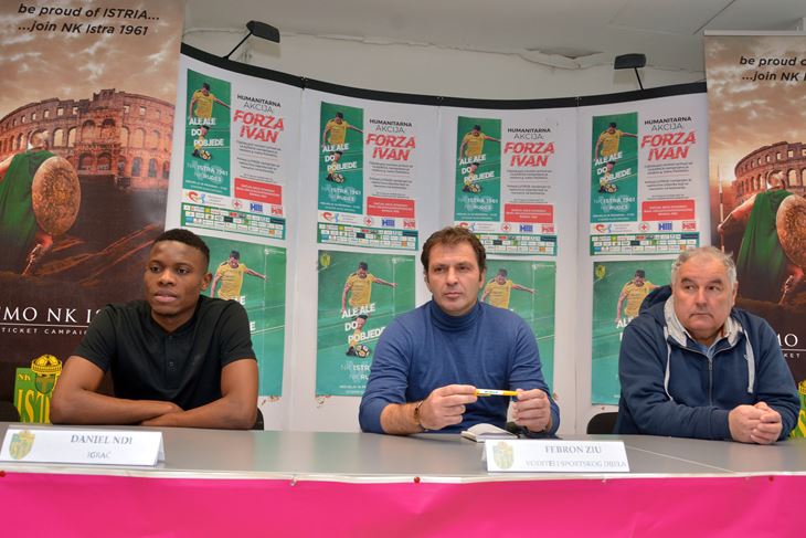 Daniel Ndi, sportski direktor Febron Ziu i team-manager Davor Radmanović (Neven LAZAREVIĆ)