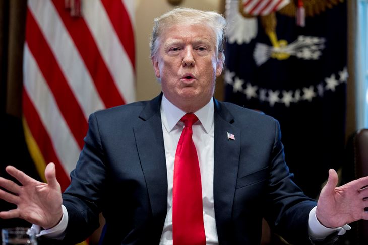 Aktualni američki predsjednik Donald Trump nominiran je za pojavljivanje u tri filma i dvije kategorije (EPA)