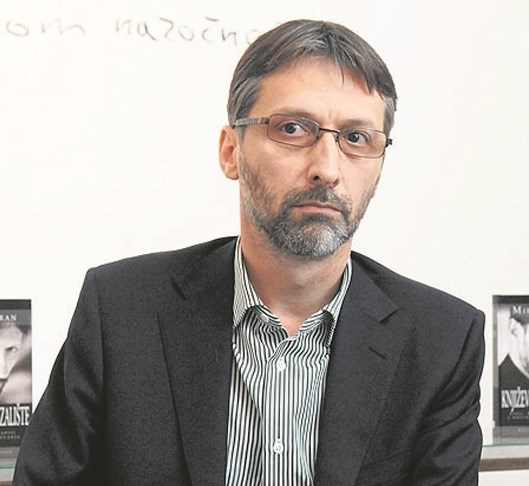 Arhiva (D. JELINEK)