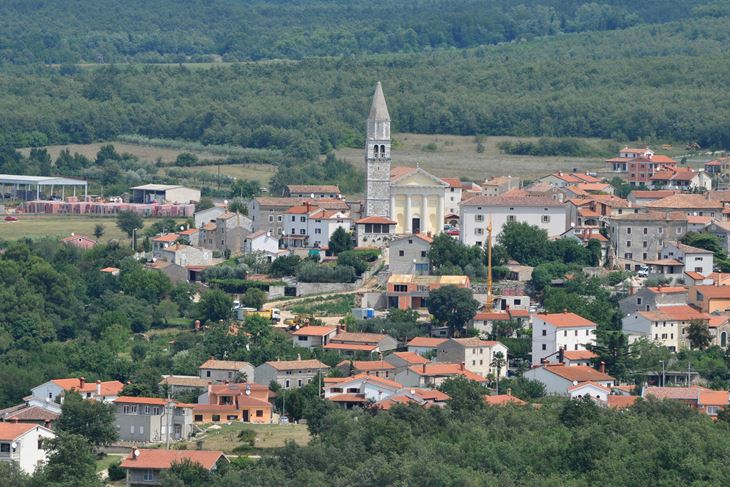Višnjan (N. LAZAREVIĆ)