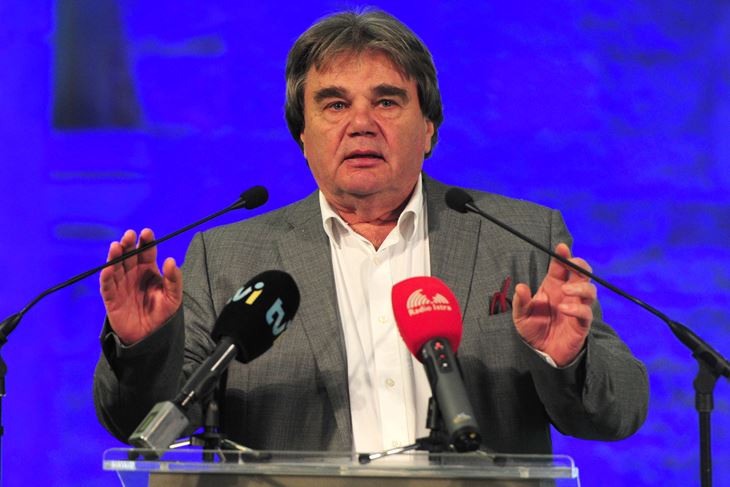 (M. MIJOŠEK)