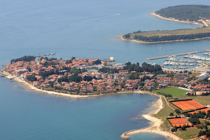 Novigrad (N. LAZAREVIĆ)