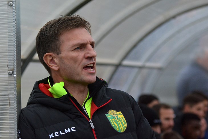 D. MEMEDOVIĆ