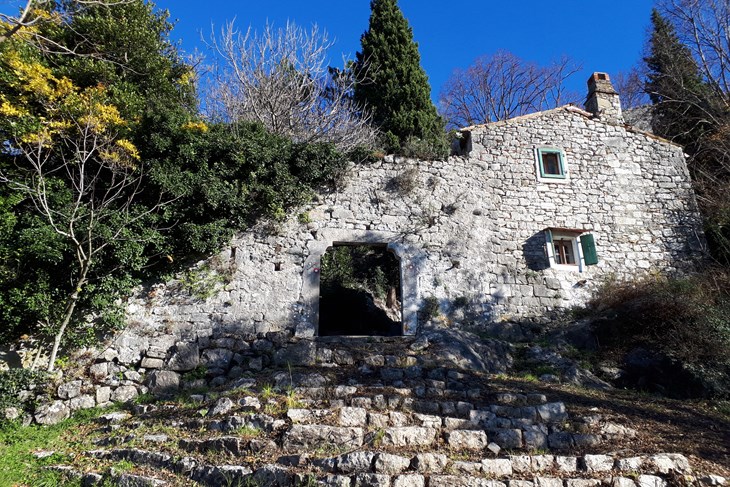 Ulaz u Stari grad Kožljak