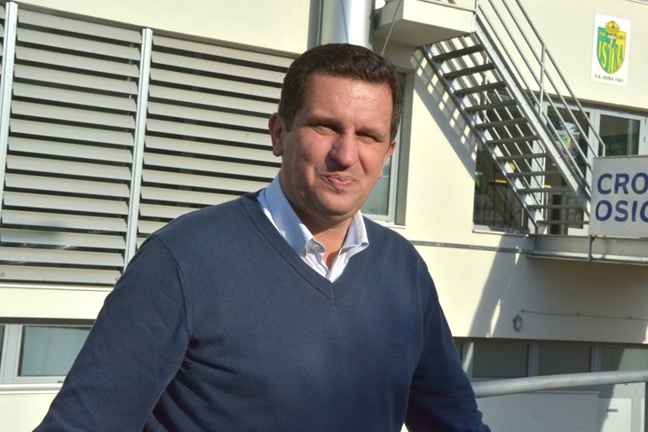 N. LAZAREVIĆ
