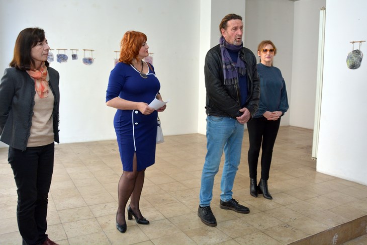 (N. LAZAREVIĆ)