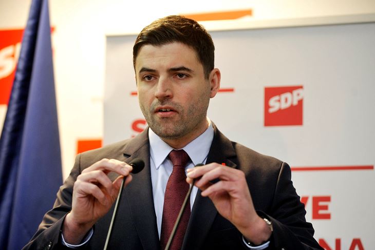 D. KOVAČEVIĆ