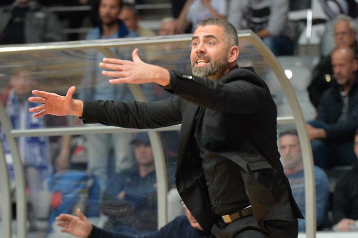 Na slici trener Zadra Ante Nazor (H)