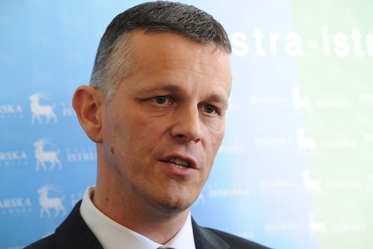 (M. MIJOŠEK)