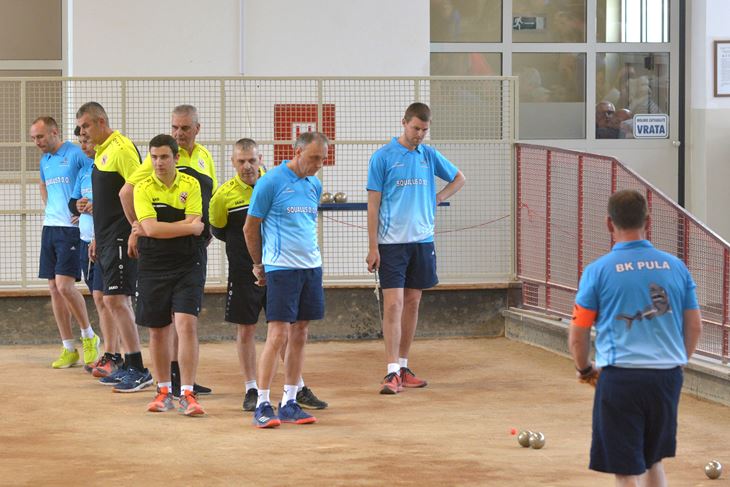 NASLOV PRVAKA VRAĆA SE U ISTRU - U finalu će igrati Pula i Istra Poreč (N. LAZAREVIĆ)