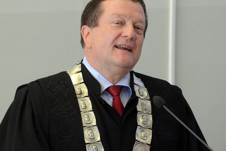 Neven LAZAREVIĆ