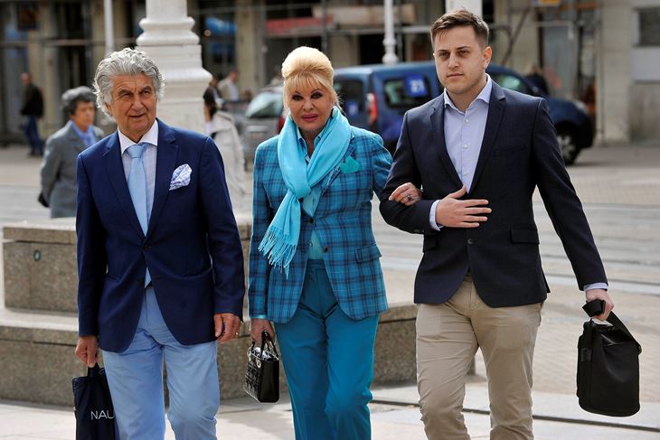 Ivana Trump u pratnji Vladimira Kraljevića dolazi u Malu kavanu (Davor KOVAČEVIĆ)