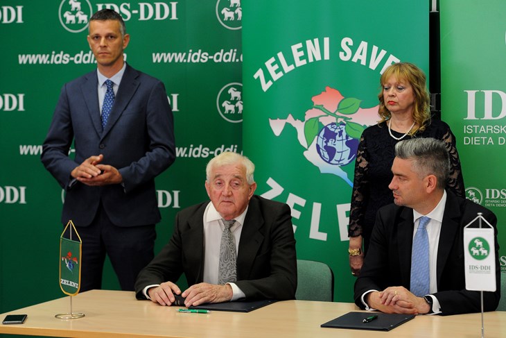 (M. MIJOŠEK)