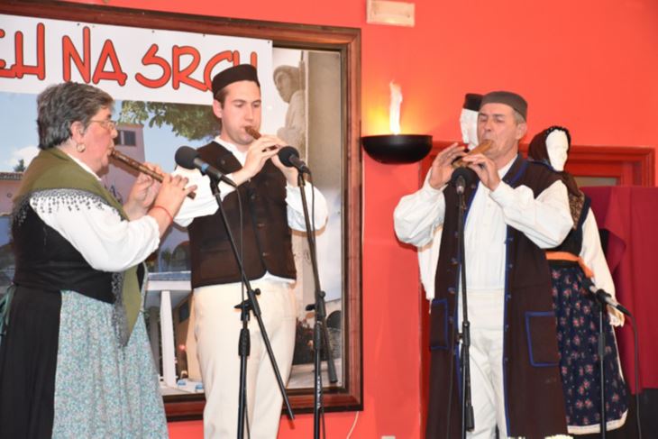 Avelina Damijanjević, Robert Krvavac i Drago Draguzet