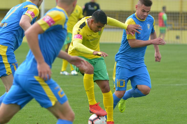 Neven LAZAREVIĆ