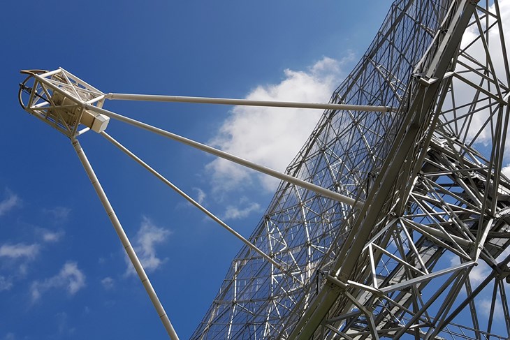 Teleskop Dwingeloo u istoimenom selu u Nizozemskoj
