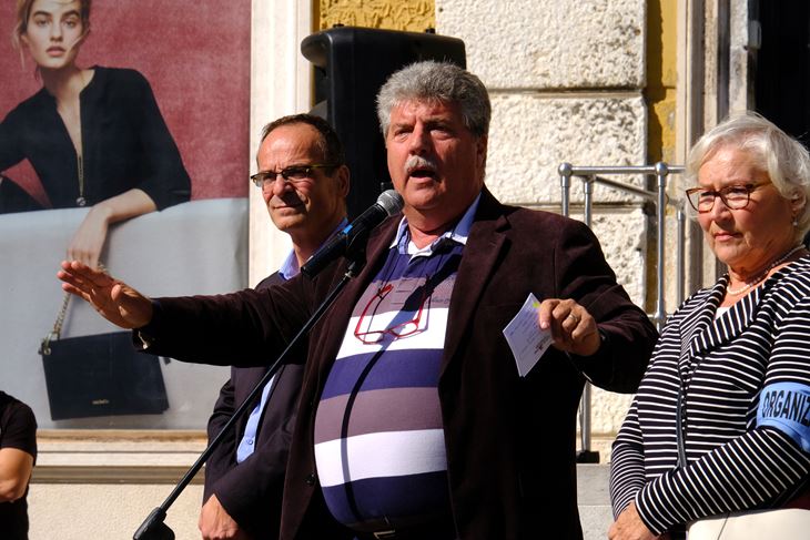 (M. MIJOŠEK)