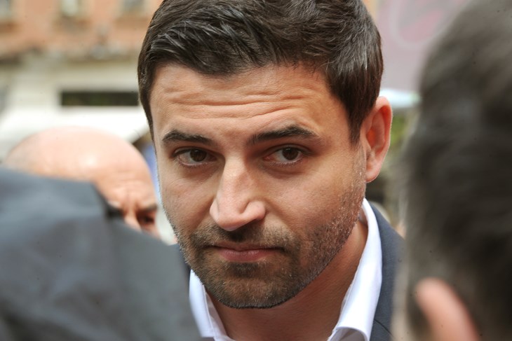 (M. MIJOŠEK)