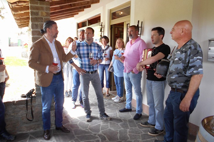 Otvorenje ovogodišnjeg Wine daya u vinariji Tomaz u Motovunu (Davor ŠIŠOVIĆ)