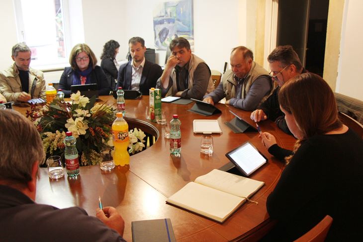 Vijećnici Grožnjana opremljeni su novim tabletima