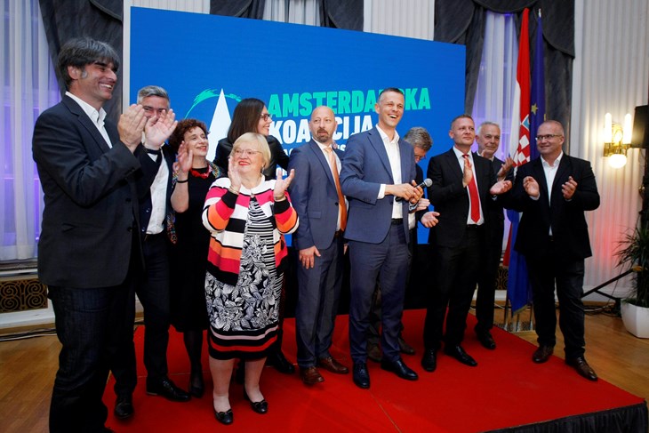 Koalicija se smanjila, ali još uvijek je brojna (T. KRISTO/CROPIX )