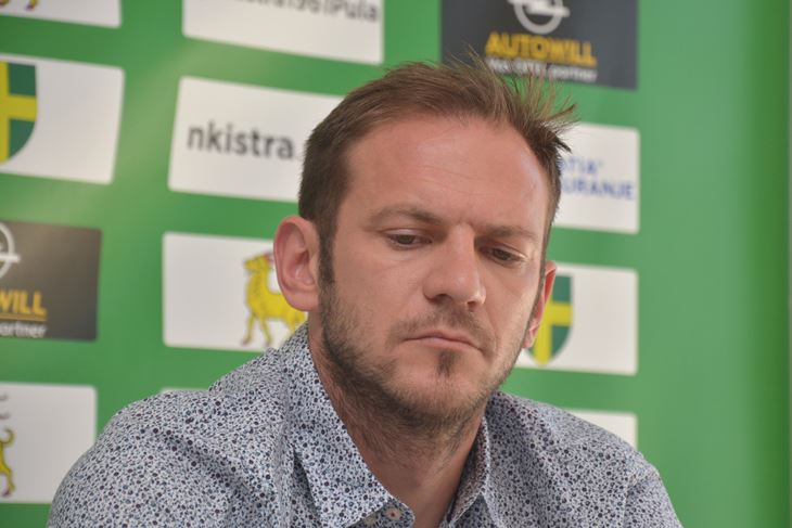 S ISTROM 1961 PROŽIVIO LJEPŠE I RUŽNIJE TRENUTKE - Goran Roce (N. LAZAREVIĆ)