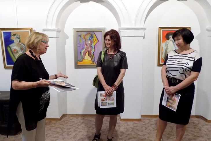 Jadranka Varljen, Adalgisa Škopac i Mirjana Pavletić na otvaranju izložbe