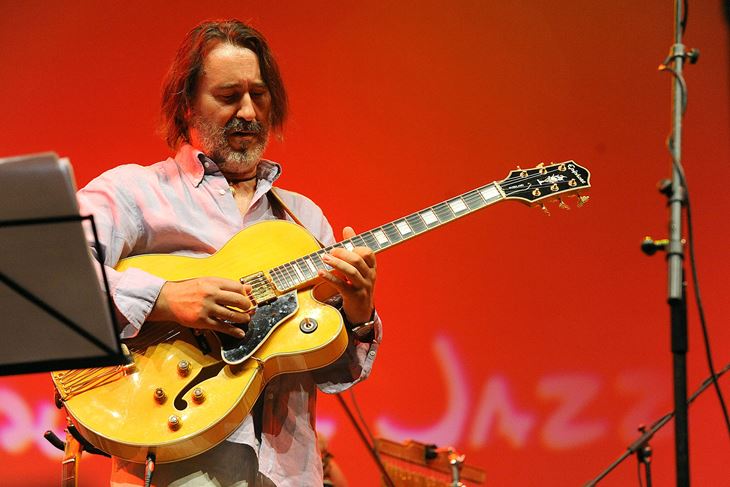 Elvis Stanić (Petar FABIJAN)