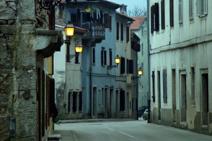 (A. DAGOSTIN)