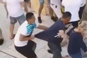 Tučnjava u ulici Carera u Rovinju (Foto: Facebook video screenshot)