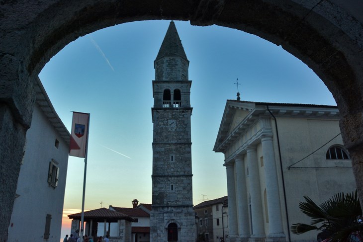 Višnjan (N. LAZAREVIĆ)