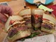 Burger se dijelio na 4 komada
