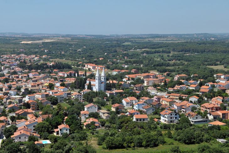 (N. LAZAREVIĆ)