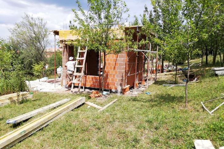 Gradi se gradski pčelinjak (B. BIOČIĆ)