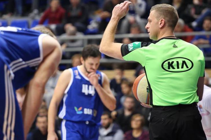OČEKUJE DVIJE ILI TRI UTAKMICE EUROLIGE I 10 DO 15 U EUROKUPU - Denis Hadžić