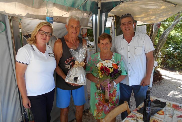 Mali znak pažnje za pedeset godina vjernosti (D. ŠIŠOVIĆ)