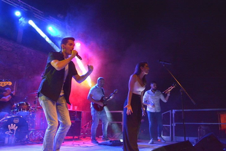 S.A.R.S. (N.  LAZAREVIĆ)